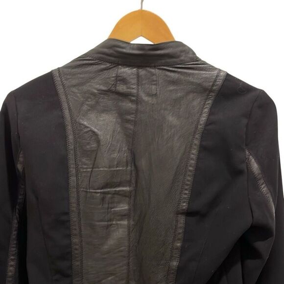 ILLIA Womens Waterfall Front Mixed Media Leather Cardigan Jacket‎ Black Medium - Picture 4 of 8